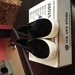 Crush velvet Black wedge sneakers